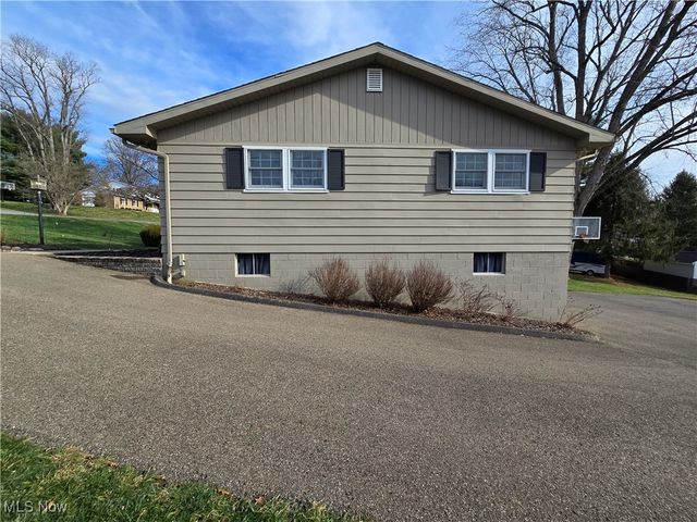 2807 Coldspring Road, Zanesville, OH 43701