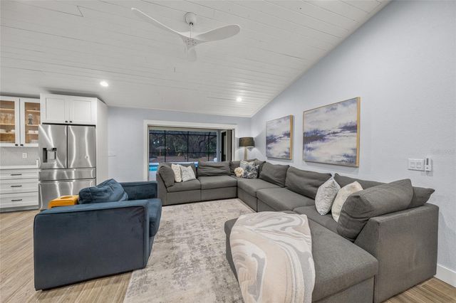 6207 93RD STREET CIRCLE E, Bradenton, FL 34202