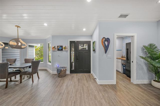 6207 93RD STREET CIRCLE E, Bradenton, FL 34202