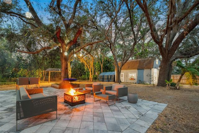 6207 93RD STREET CIRCLE E, Bradenton, FL 34202