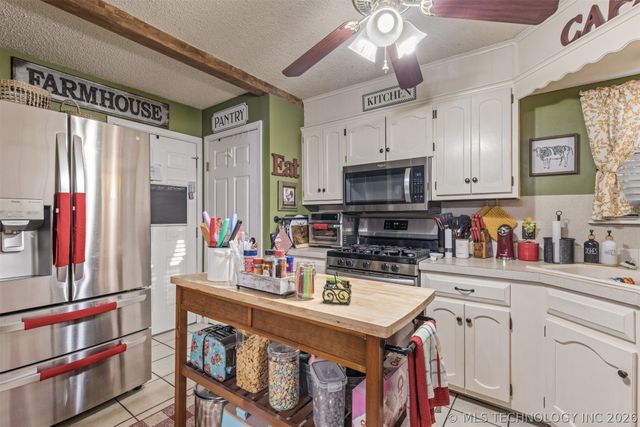 13981 S 283rd East Avenue, Coweta, OK 74429