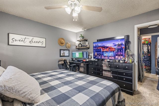 13981 S 283rd East Avenue, Coweta, OK 74429