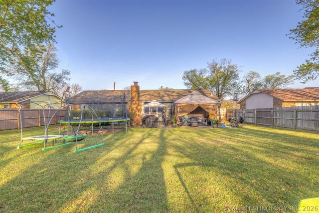 13981 S 283rd East Avenue, Coweta, OK 74429