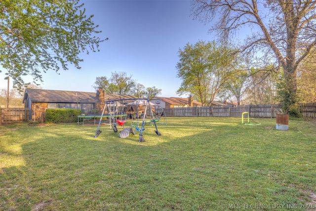 13981 S 283rd East Avenue, Coweta, OK 74429