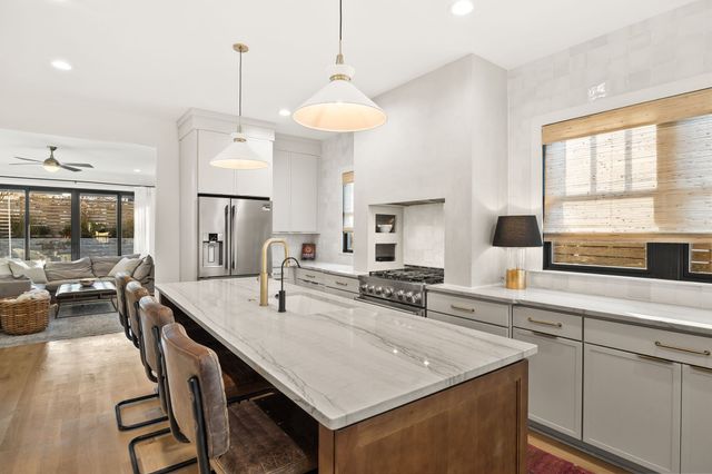 1118 Douglas Ave, Nashville, TN 37206