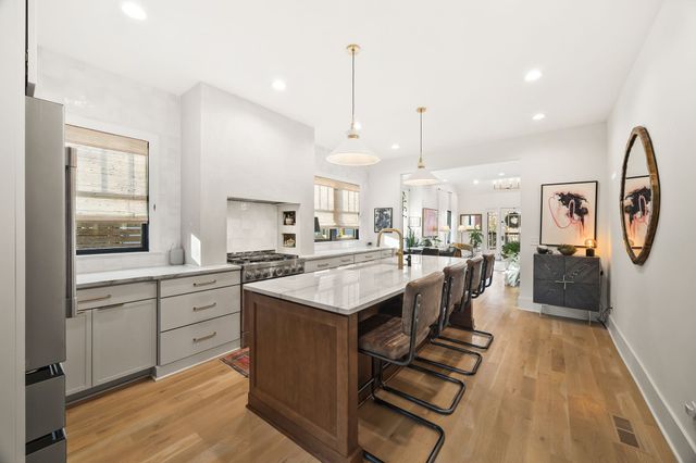 1118 Douglas Ave, Nashville, TN 37206