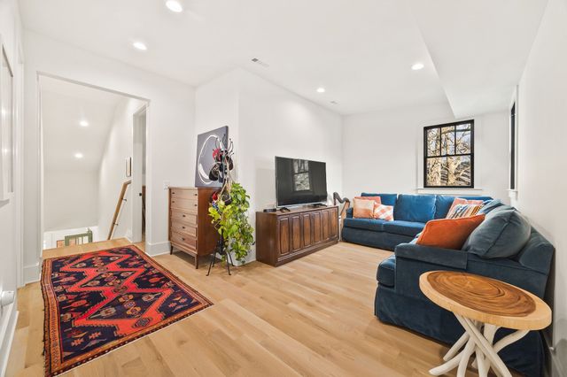 1118 Douglas Ave, Nashville, TN 37206