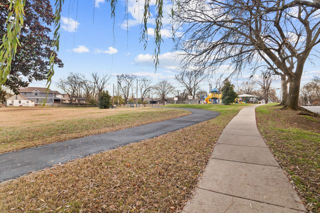 1118 Douglas Ave, Nashville, TN 37206