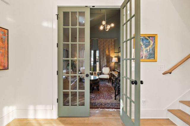 1118 Douglas Ave, Nashville, TN 37206