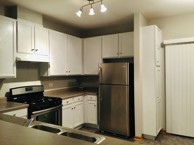 3467 Ravinia Circle, Aurora, IL 60504