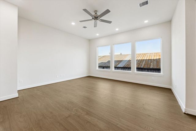 412 N Stiles Street, Houston, TX 77011