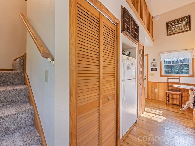 26 Stump Lane, Maggie Valley, NC 28751