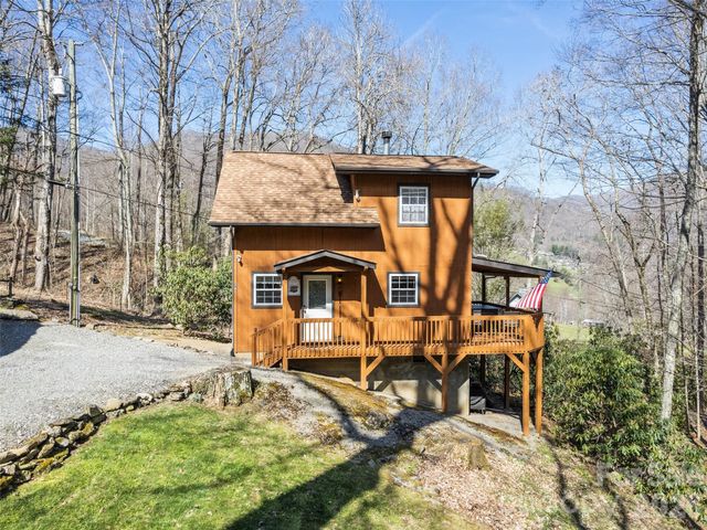26 Stump Lane, Maggie Valley, NC 28751
