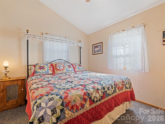 26 Stump Lane, Maggie Valley, NC 28751