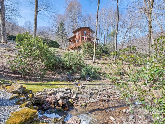 26 Stump Lane, Maggie Valley, NC 28751