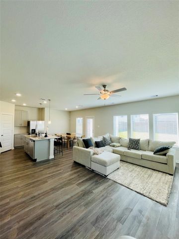 16628 Sterling Cliff St, Conroe, TX 77302