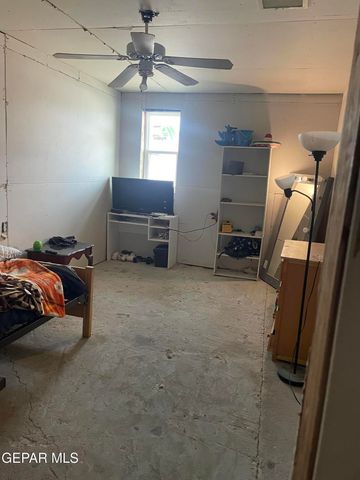 966 TRAYMORE Road, El Paso, TX 79928