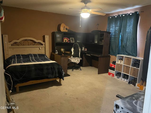 966 TRAYMORE Road, El Paso, TX 79928