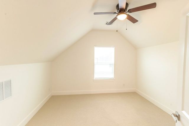536 Highview Court, Godley, TX 76044