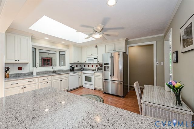 6701 Marl Springs Dr, New Kent, VA 23124