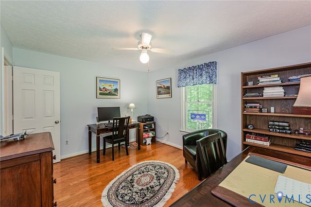 6701 Marl Springs Dr, New Kent, VA 23124