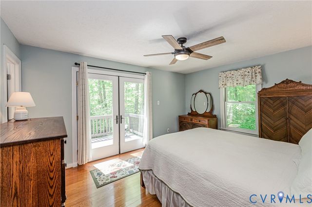 6701 Marl Springs Dr, New Kent, VA 23124