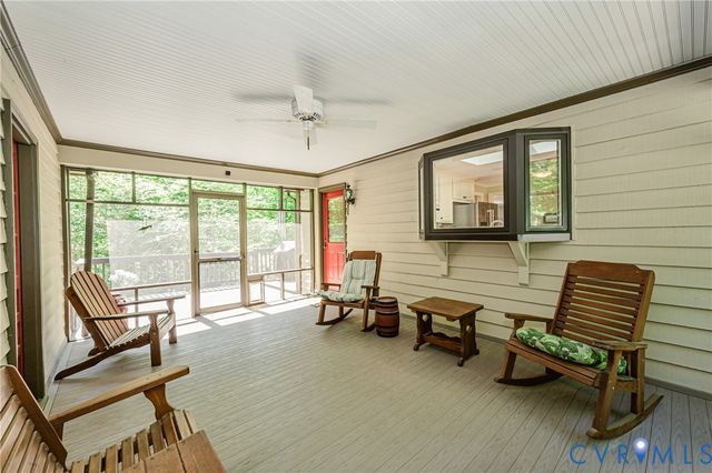 6701 Marl Springs Dr, New Kent, VA 23124