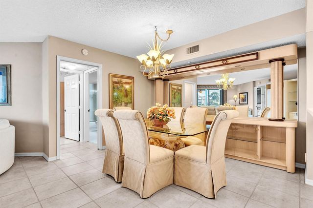 9539 Weldon Circle F107, Tamarac, FL 33321