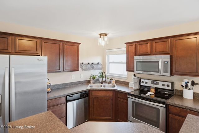 7693 Celebration Way, Crestwood, KY 40014