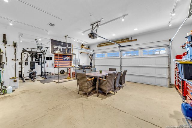 610 RIDGE PARK DR, New Braunfels, TX 78130