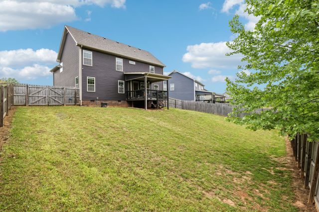 1305 Harmon Ln, Clarksville, TN 37042