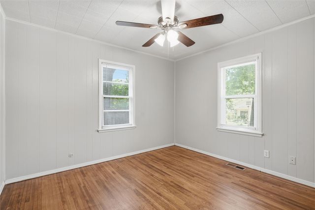 1821 W Archer Street, Tulsa, OK 74127