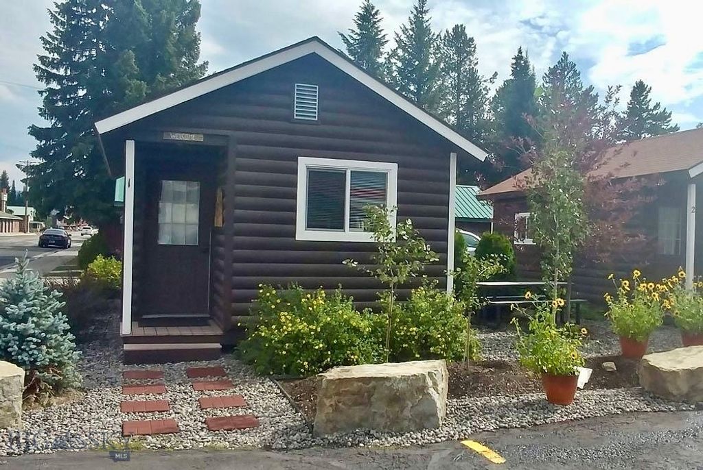 132 N Electric Street, West Yellowstone, MT 59758 photo 26