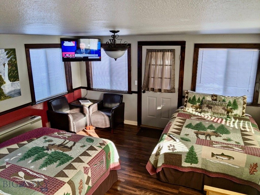 132 N Electric Street, West Yellowstone, MT 59758 photo 7