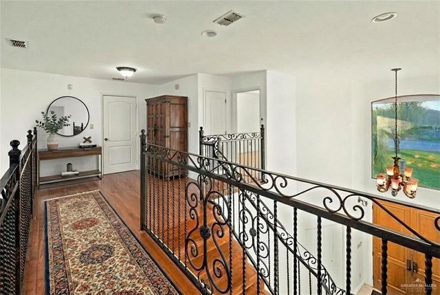 912 N Bentsen Road, Mcallen, TX 78501