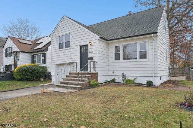 565 Willow Ave, Garwood Boro, NJ 07027
