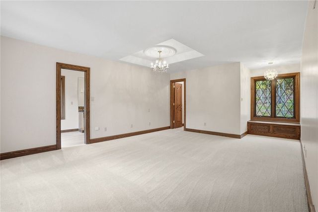 613 Lincoln Road, Bradford Woods, PA 15015