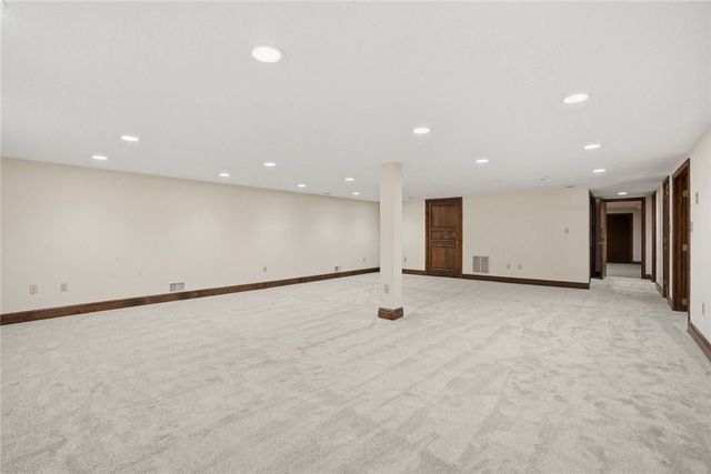 613 Lincoln Road, Bradford Woods, PA 15015