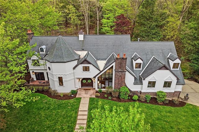 613 Lincoln Road, Bradford Woods, PA 15015
