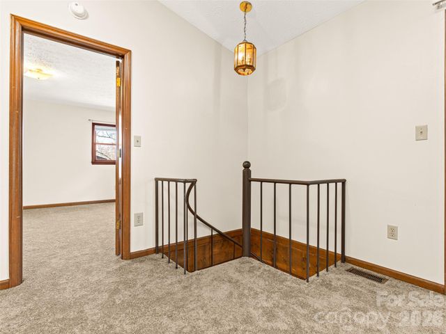 86 View De Lake Drive, Etowah, NC 28729