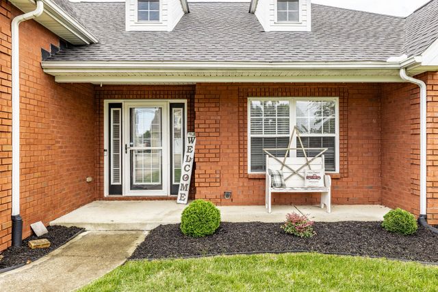1212 Bothwell Pl, Gallatin, TN 37066