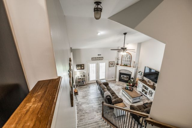 1212 Bothwell Pl, Gallatin, TN 37066