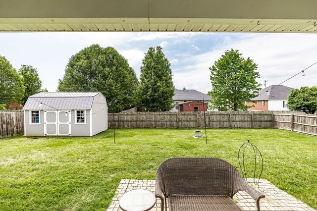 1212 Bothwell Pl, Gallatin, TN 37066