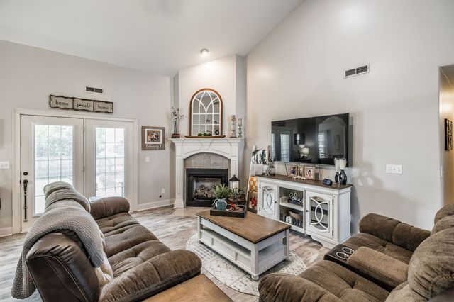 1212 Bothwell Pl, Gallatin, TN 37066