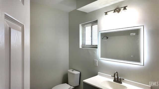 3004 Saratoga Street, Bakersfield, CA 93306