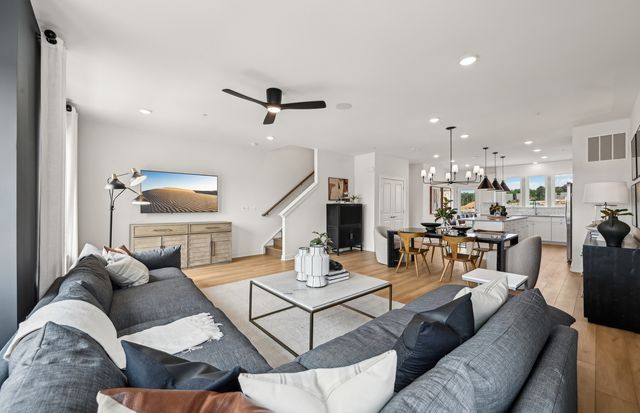 407 Yatra Avenue 4004, Naperville, IL 60563