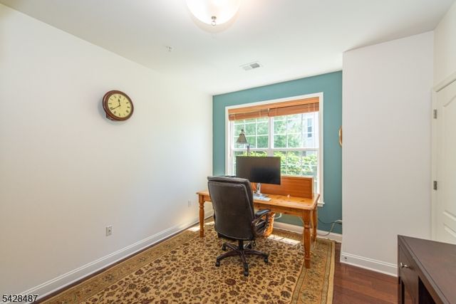 3 Pebble Rd D1, Woodland Park, NJ 07424
