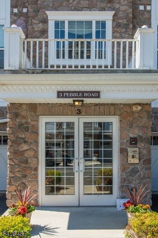 3 Pebble Rd D1, Woodland Park, NJ 07424