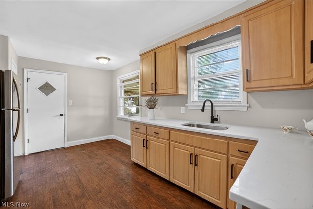 3705 Brinkmore Road, Cleveland Heights, OH 44121