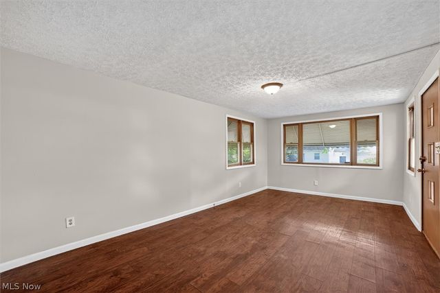 3705 Brinkmore Road, Cleveland Heights, OH 44121